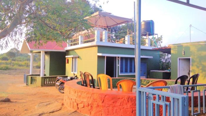 aarraams farms and resorts