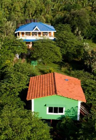 The Midway Jungle Resort,Singara Rd,3 star