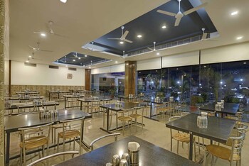 hotel highway king bagru