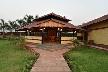 The Kanila Resort,Khopoli>>Karjat,3 star