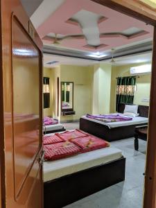 gokul home stay