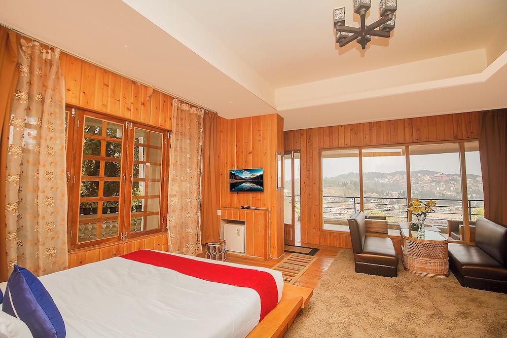 queens hill hotel and resorts