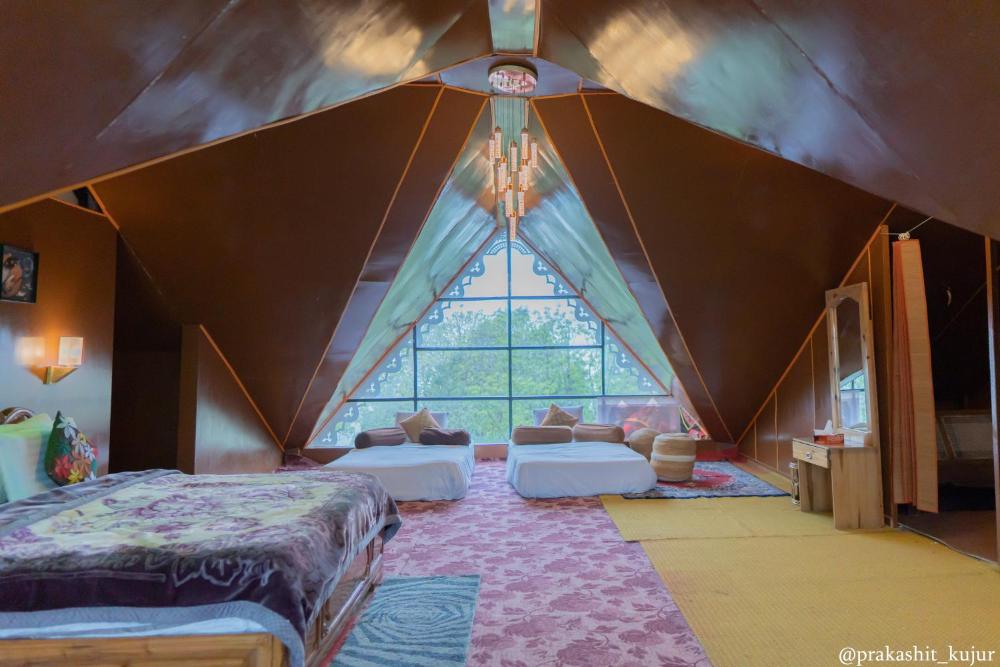 queens hill hotel and resorts