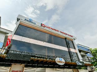 Capital O 22459 Edasserys Kalamassery Tourist Home,Eramalloor>>Chempu,3 star