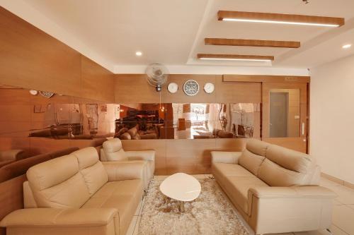 capital o 22459 edasserys kalamassery tourist home