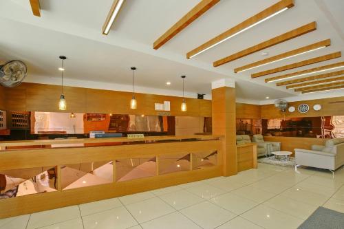 capital o 22459 edasserys kalamassery tourist home