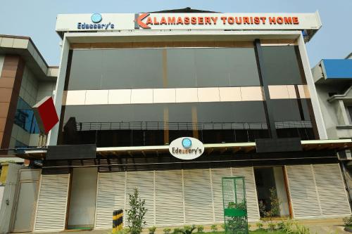 capital o 22459 edasserys kalamassery tourist home