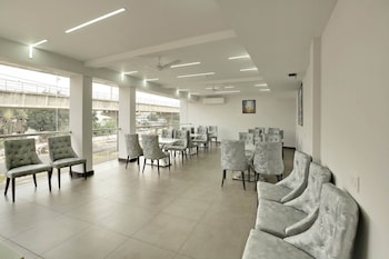 capital o 22459 edasserys kalamassery tourist home