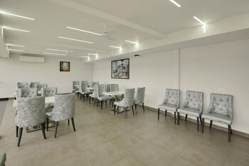 capital o 22459 edasserys kalamassery tourist home