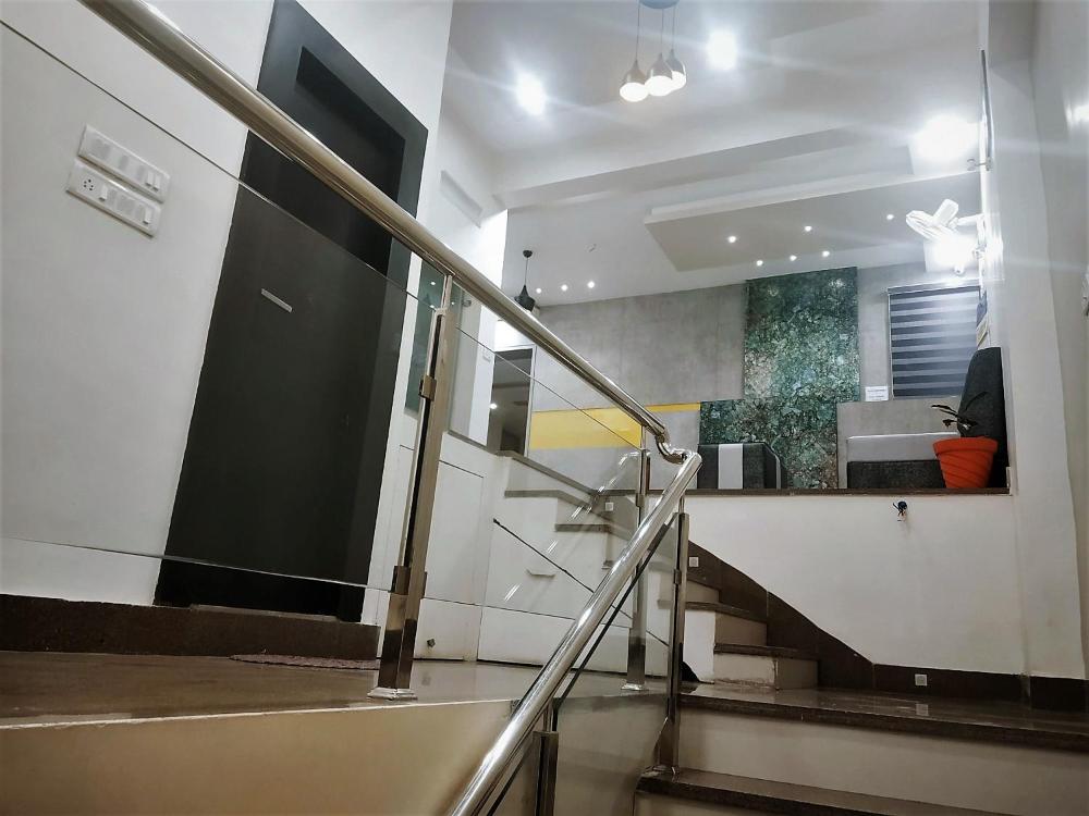 hotel suryansh