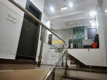 hotel suryansh