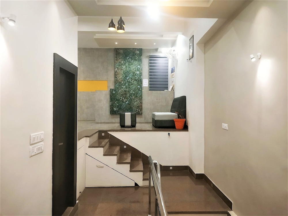 hotel suryansh