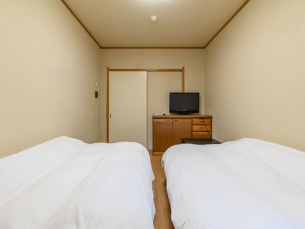 tabist tatsumi business hotel matsusaka