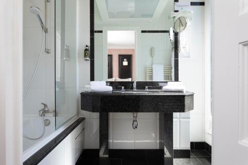 hotel elysees regencia