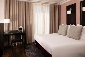 hotel elysees regencia