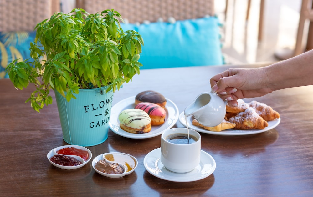 paralia beach boutique hotel