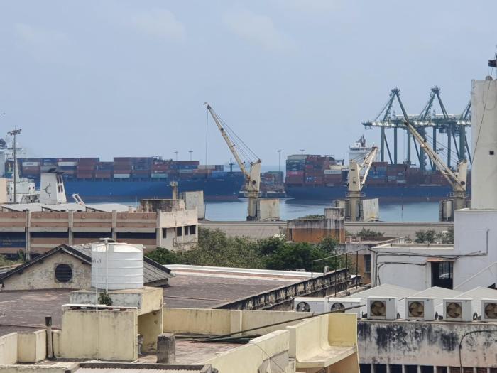 s m mansion near harbour and high court