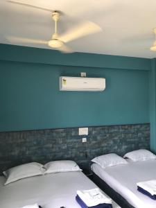 s m mansion near harbour and high court