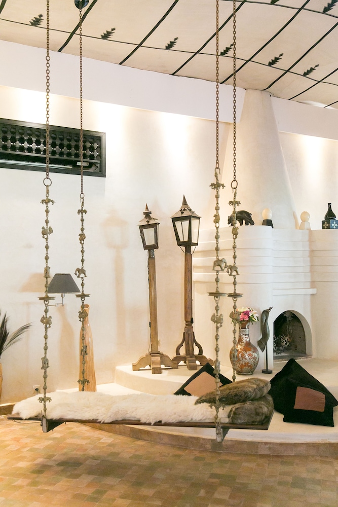 lodge k hotel and spa