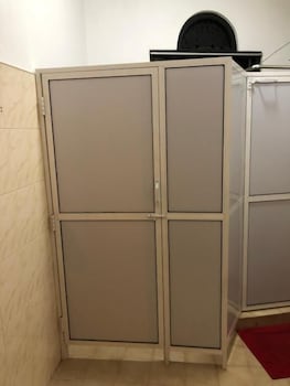 backpack hostel 44