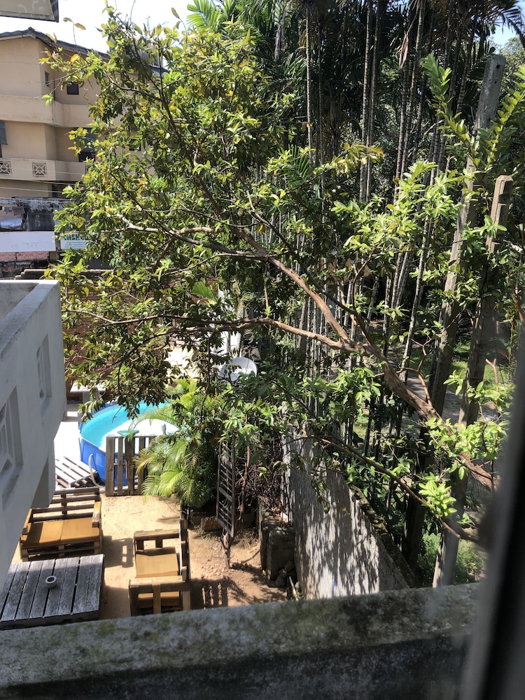 backpack hostel 44