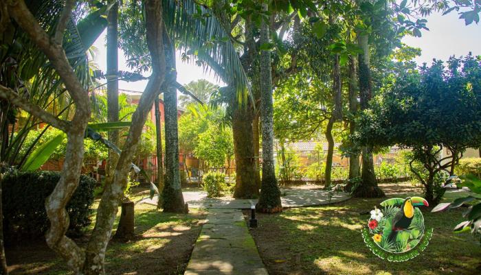 hotel tropical garden