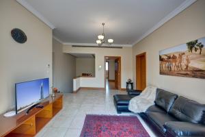 j5 villas holiday homes barsha gardens