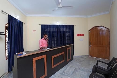 Pink Villa Guest House By Oyo Rooms,Stop At Oyo 24110 Pink Villa Guest House To Discover The Wonders Of Bhubaneswar. The Property Offers,3 star