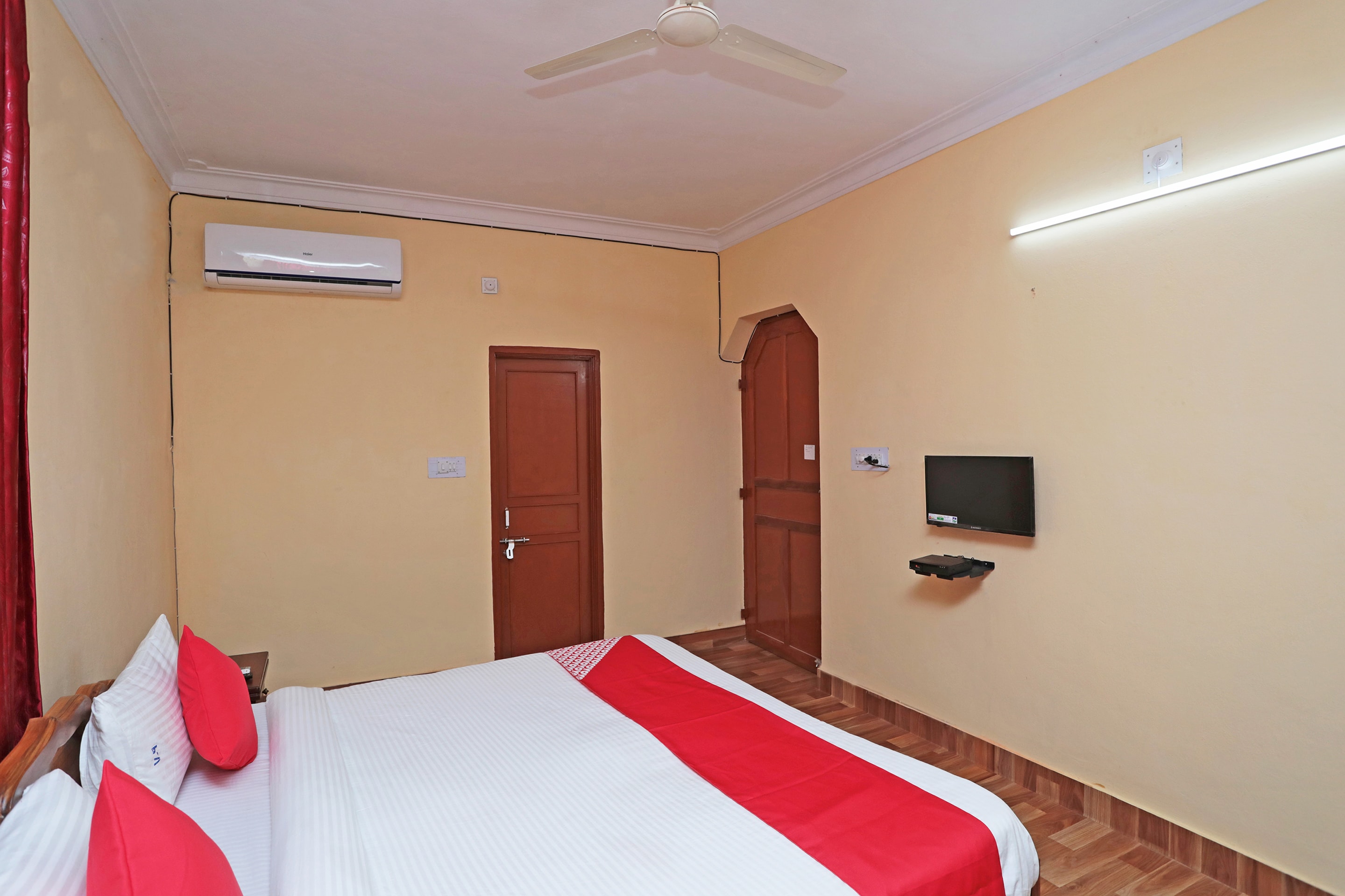 pink villa guest house by oyo rooms