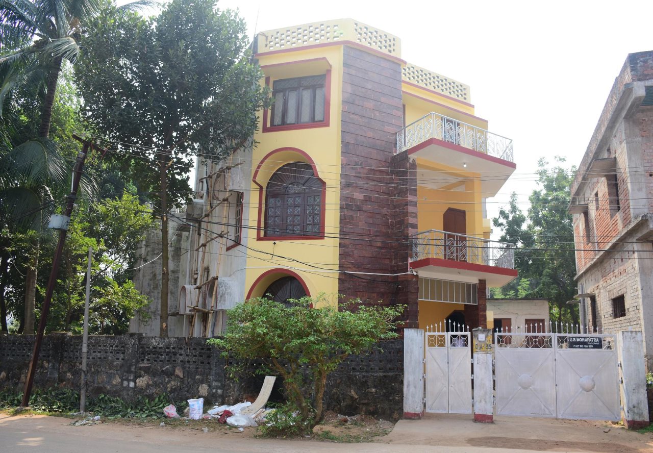 pink villa guest house by oyo rooms
