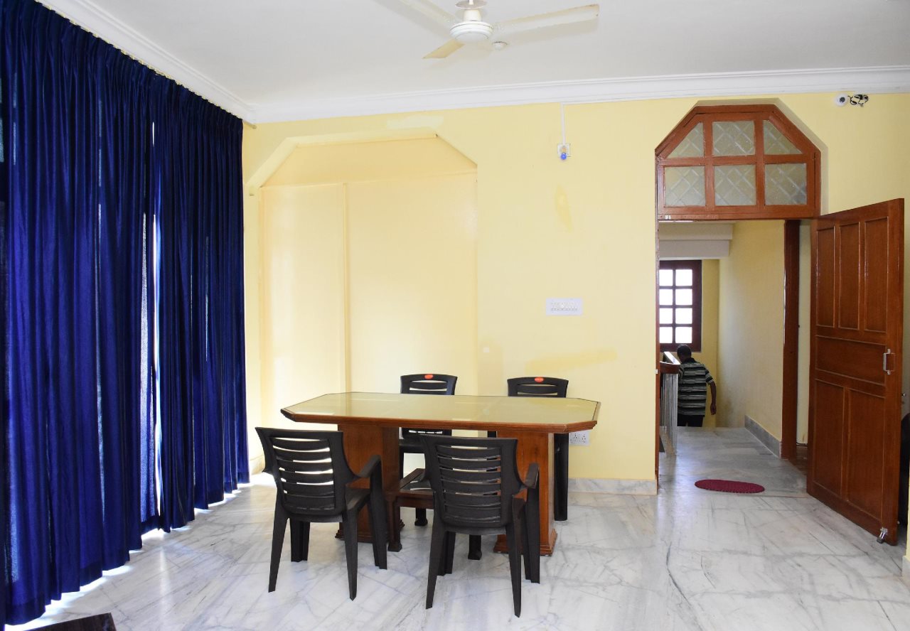 pink villa guest house by oyo rooms