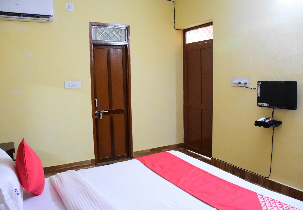 pink villa guest house by oyo rooms