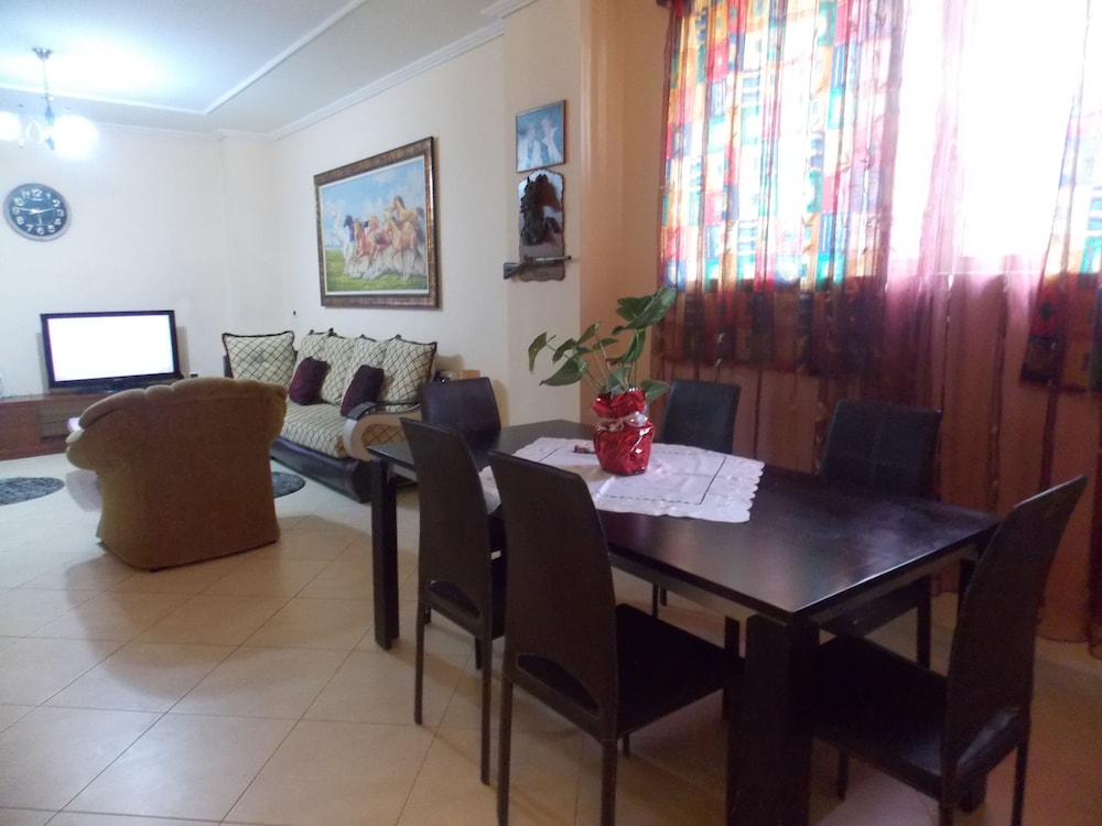 alfreds apartments