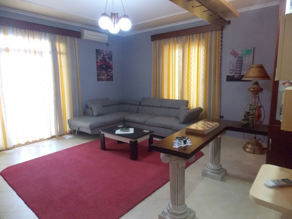 alfreds apartments