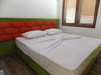 alfreds apartments