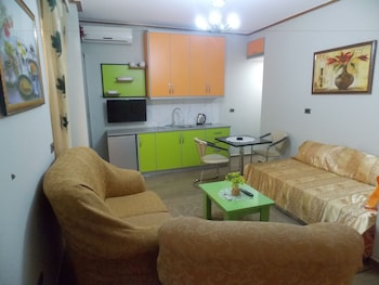 alfreds apartments