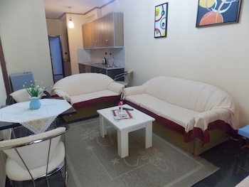 alfreds apartments