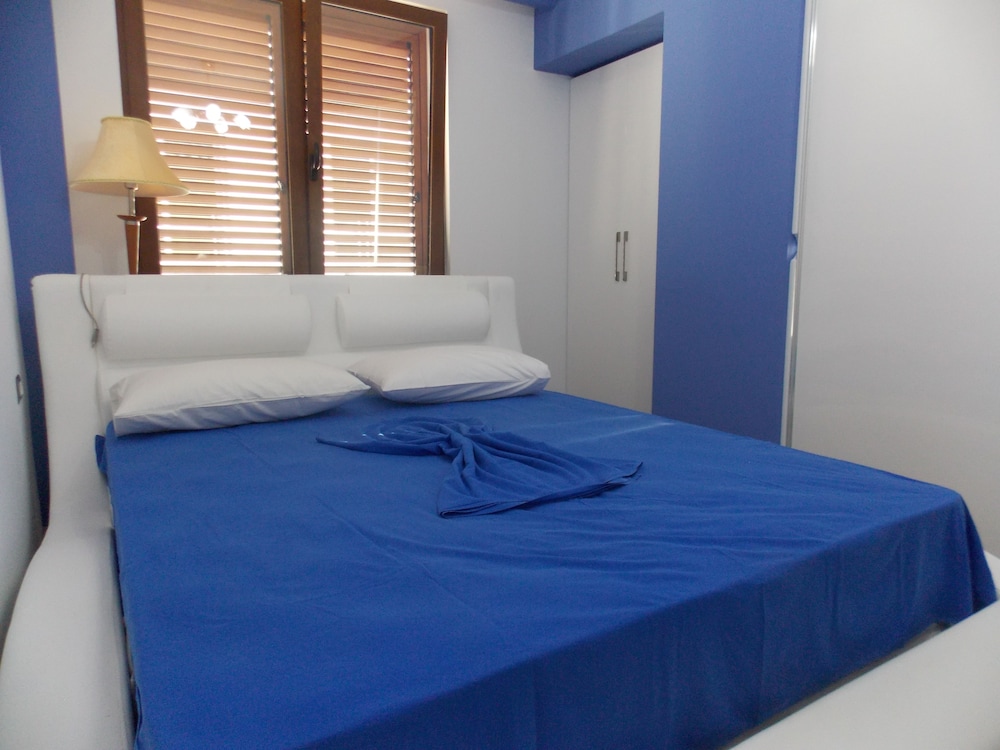 alfreds apartments