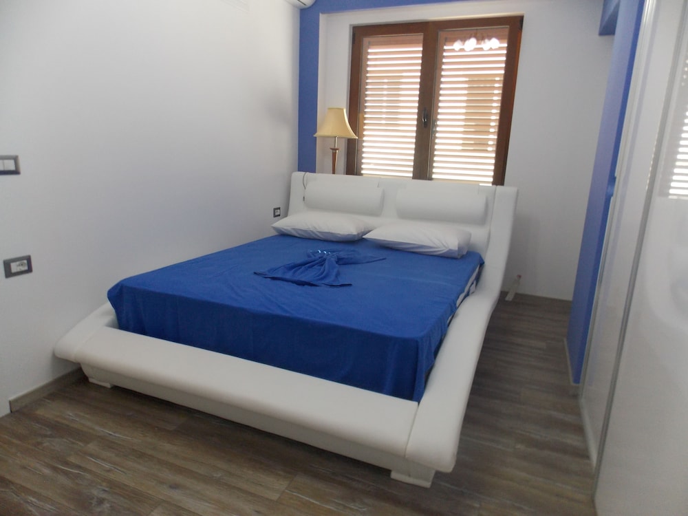 alfreds apartments