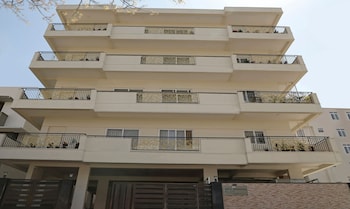 treebo kings suits hsr layout