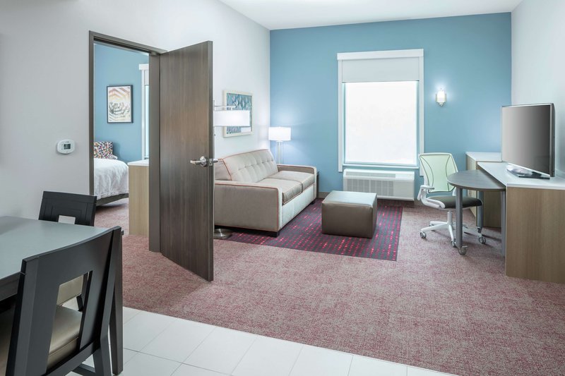 home2 suites by hilton orlando airport