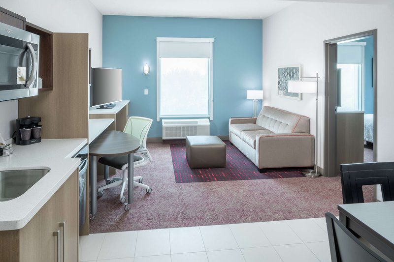 home2 suites by hilton orlando airport