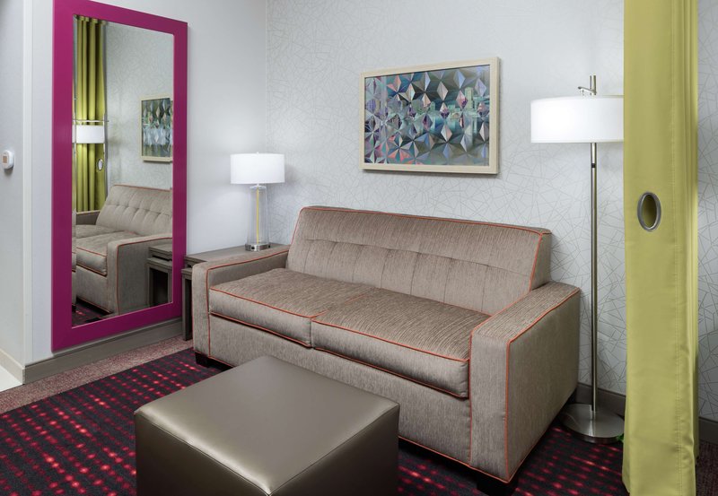 home2 suites by hilton orlando airport