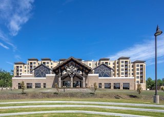 Yo1 Longevity & Health Resorts, Catskills,On A Lake,4 star