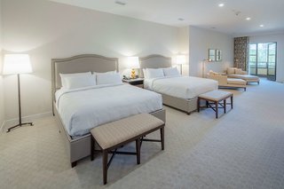 Yo1 Longevity & Health Resorts, Catskills,On A Lake,4 star