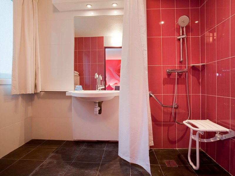 ibis styles paris val de fontenay