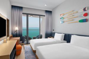 Hampton By Hilton Marjan Island,Dubai>>Al Jazirah Al Hamra,4.5 star