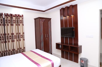 platinum hotel ltd