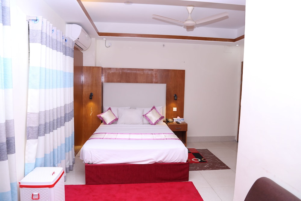 platinum hotel ltd