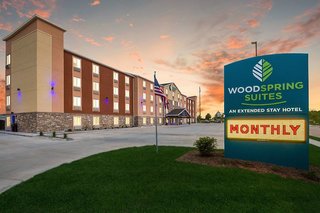 woodspring suites davenport quad cities